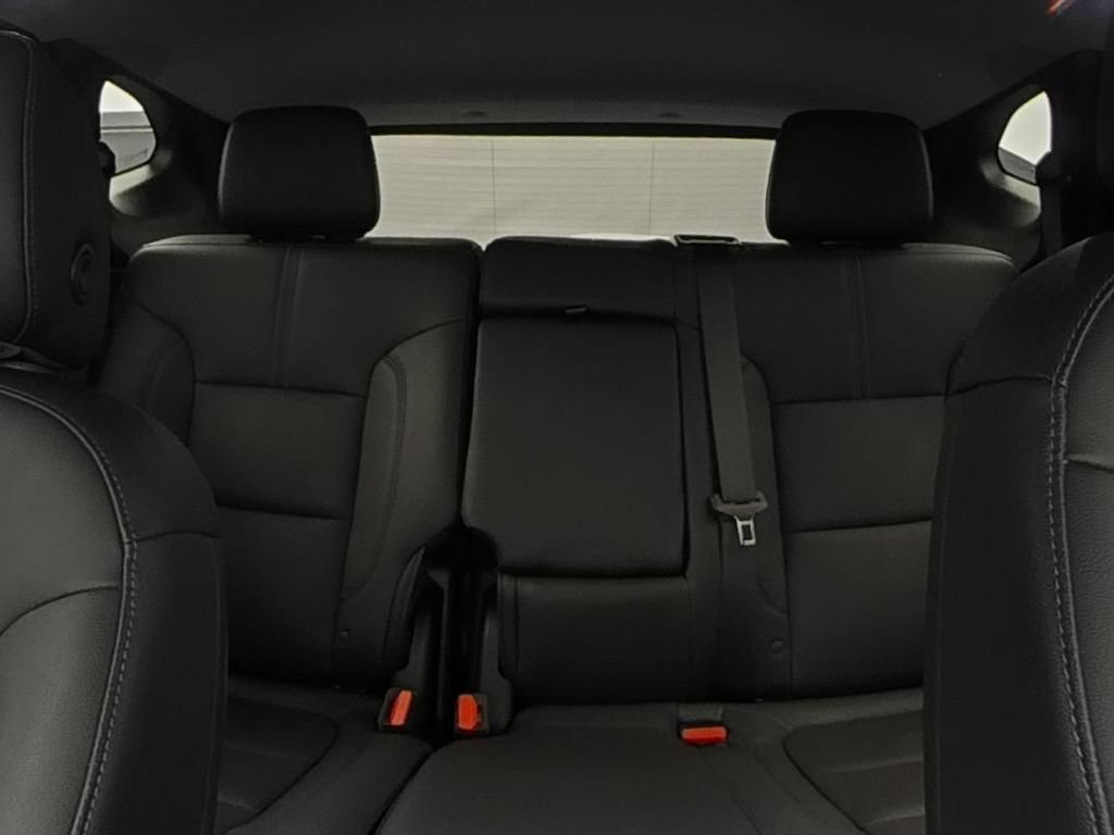 Certified 2022 Chevrolet Blazer LT AWD/4WD image 10