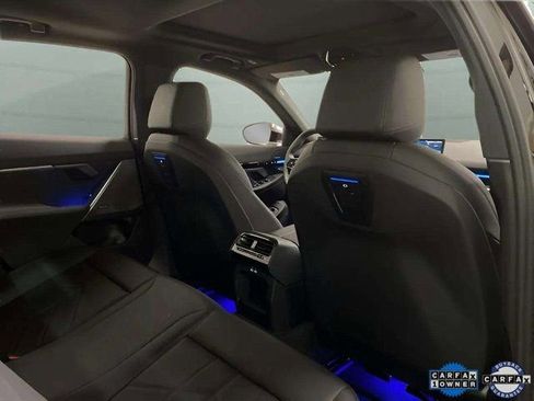 Used 2025 BMW 530i xDrive image 19