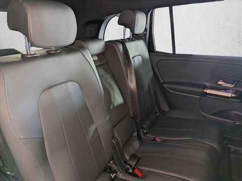 Certified 2023 Mercedes-Benz EQB 300 4MATIC image 18