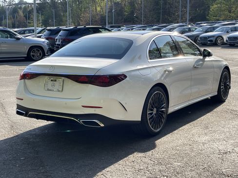 New 2026 Mercedes-Benz E 350 Sedan image 6