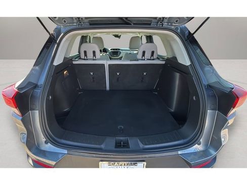 Used 2022 Chevrolet TrailBlazer LS image 31