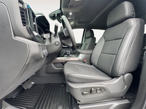New 2025 Chevrolet Silverado 1500 LTZ image 9