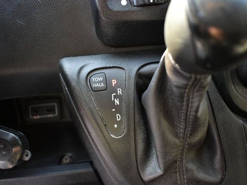 Used 2019 RAM ProMaster 1500 FWD image 12