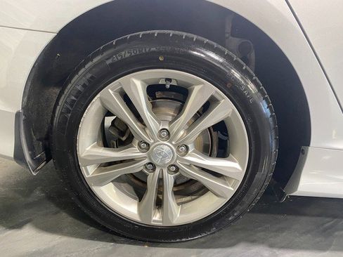 Used 2019 Hyundai Sonata SEL w/ Tech Package 02 FWD image 10