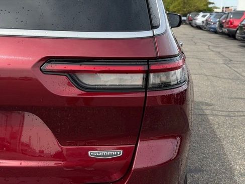 Used 2022 Jeep Grand Cherokee L Summit w/ Advanced Protech Group IV AWD/4WD image 8