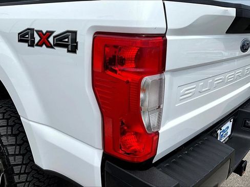 Used 2022 Ford F250 XL w/ Power Equipment Group AWD/4WD image 33