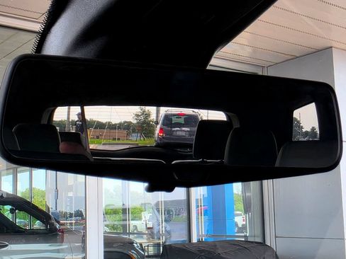 Used 2021 Buick Enclave Premium w/ Surround and Sites Package AWD/4WD image 69