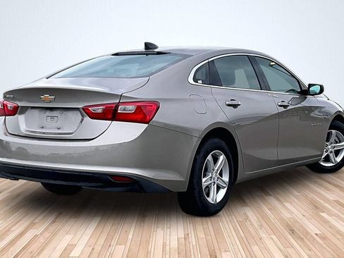 Used 2024 Chevrolet Malibu LS FWD image 2