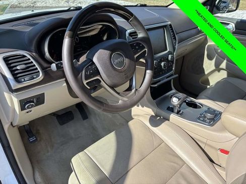 Used 2014 Jeep Grand Cherokee Overland image 9
