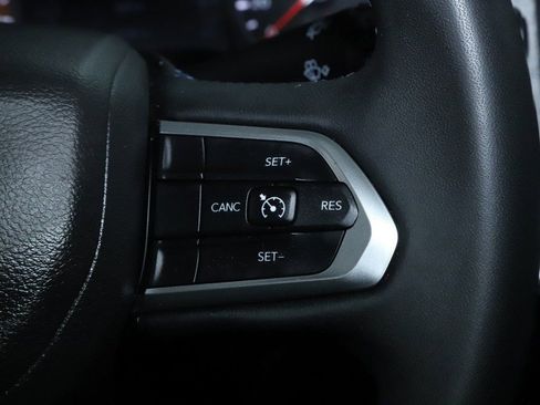 Used 2022 Jeep Compass Latitude image 23