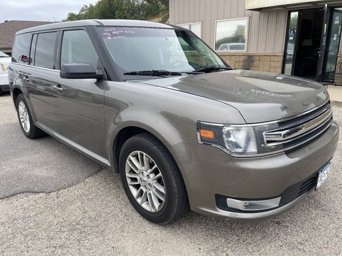 Used 2014 Ford Flex SEL AWD/4WD image 2