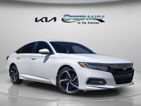 Used 2019 Honda Accord Sport image 1