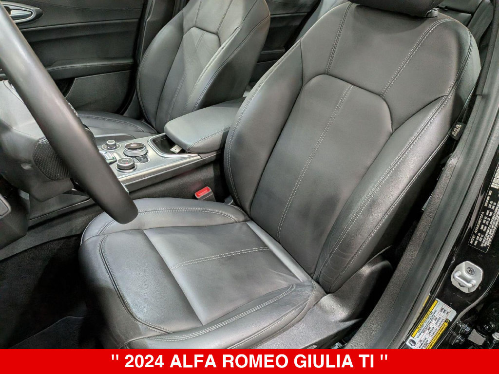 Used 2024 Alfa Romeo Giulia Ti AWD/4WD image 12