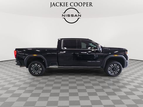 Used 2025 GMC Sierra 2500 Denali Ultimate w/ Max Trailering Package AWD/4WD image 4
