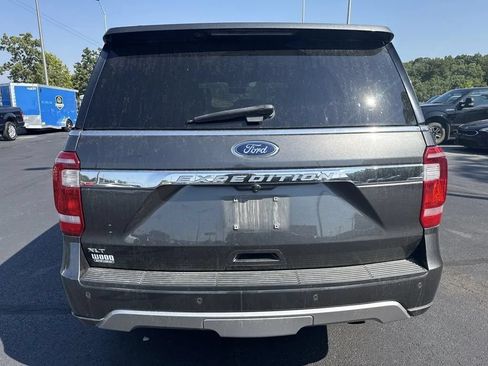 Used 2018 Ford Expedition XLT AWD/4WD image 3