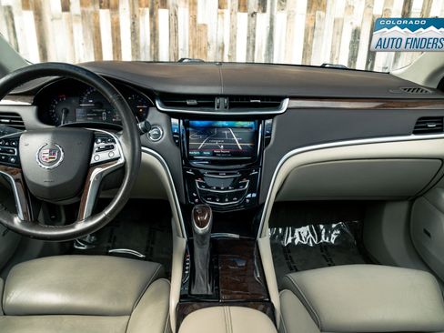 Used 2014 Cadillac XTS Luxury w/ Driver Awareness Package image 19
