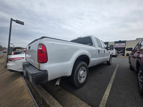 Used 2009 Ford F250 King Ranch image 4