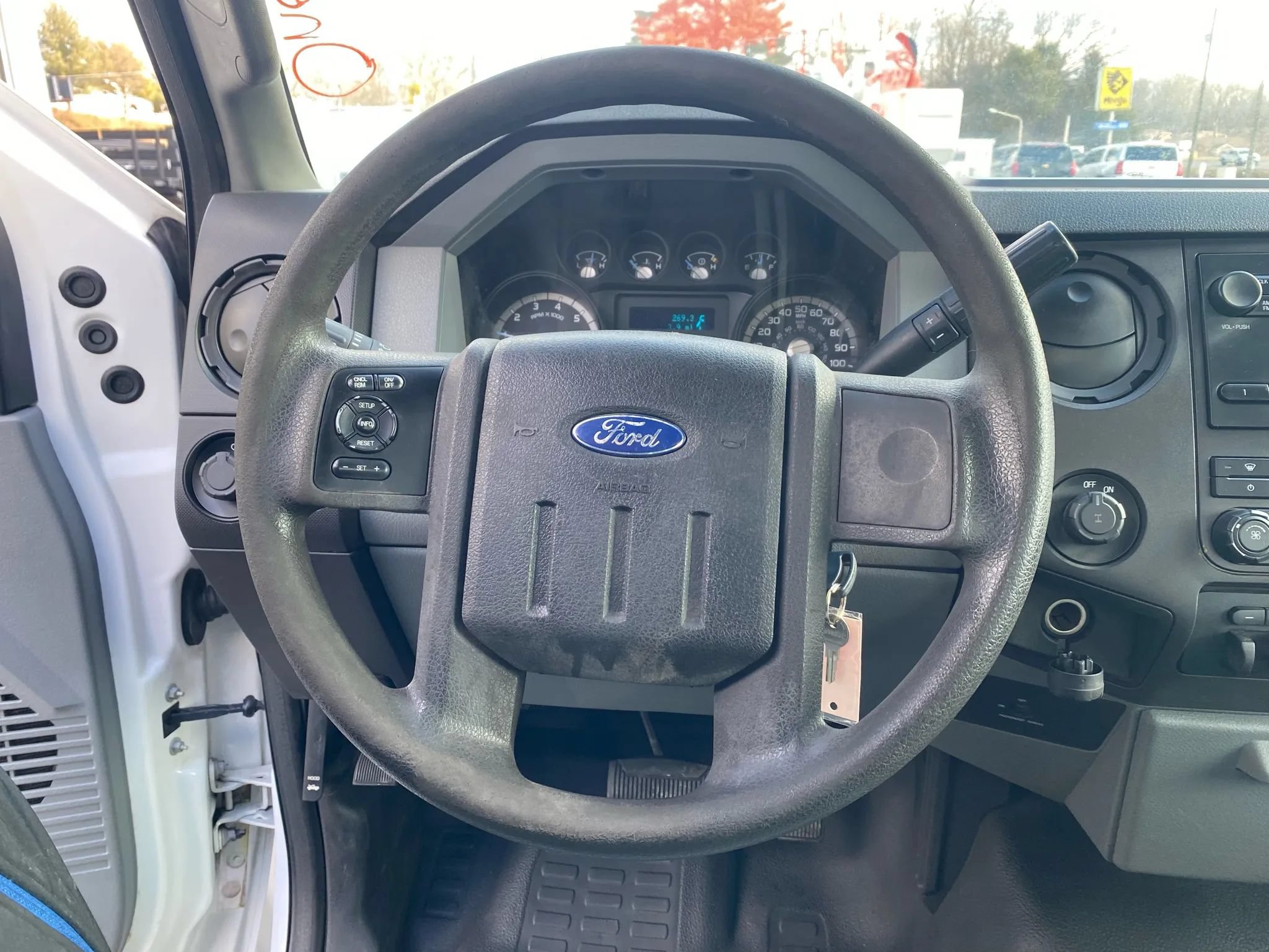 Used 2011 Ford F350 XL RWD image 11