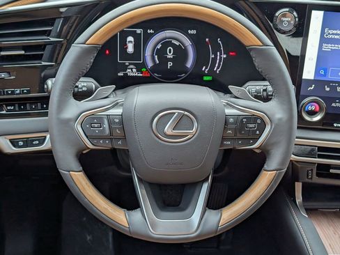 Used 2024 Lexus RX 350h image 15