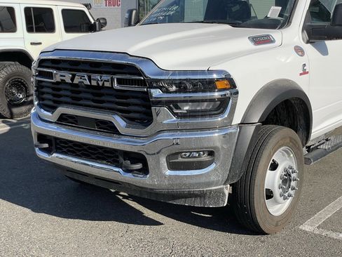 New 2026 RAM 5500 Tradesman w/ Chrome Appearance Group image 31