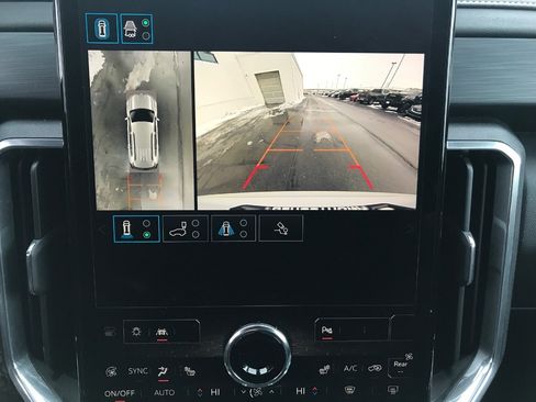 Certified 2025 GMC Acadia Elevation image 16