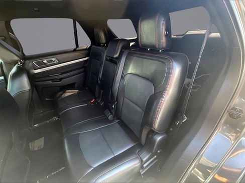 Certified 2019 Ford Explorer Sport image 25
