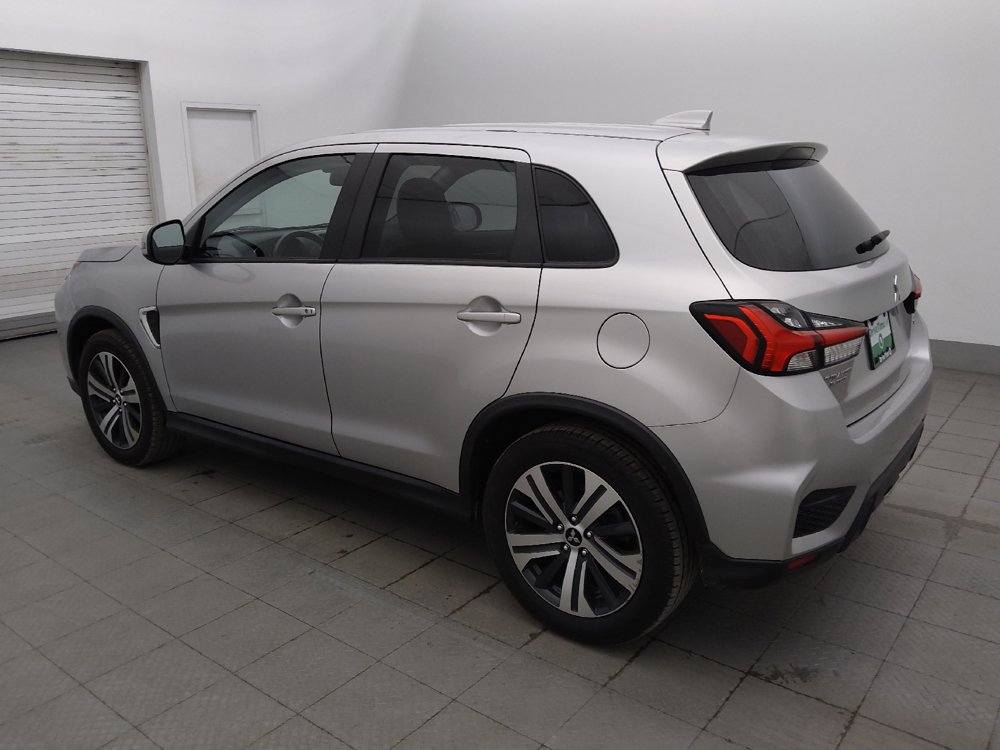Used 2021 Mitsubishi Outlander Sport SE FWD image 3