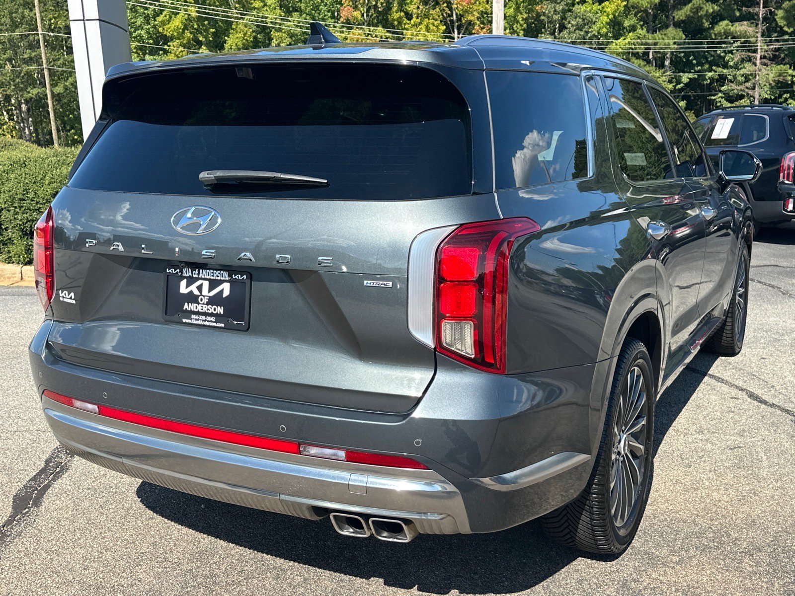Used 2023 Hyundai Palisade Calligraphy AWD/4WD image 3