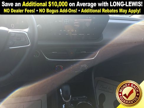 Used 2024 Buick Encore GX Sport Touring image 23
