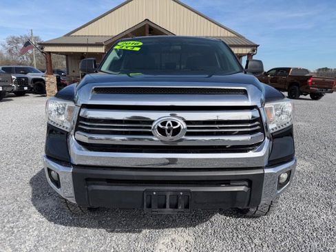 Used 2016 Toyota Tundra SR5 image 4
