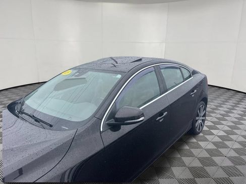 Used 2015 Volvo S60 T5 Premier Plus AWD/4WD image 9