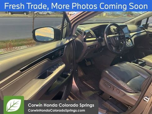 Used 2023 Honda Odyssey Touring image 9
