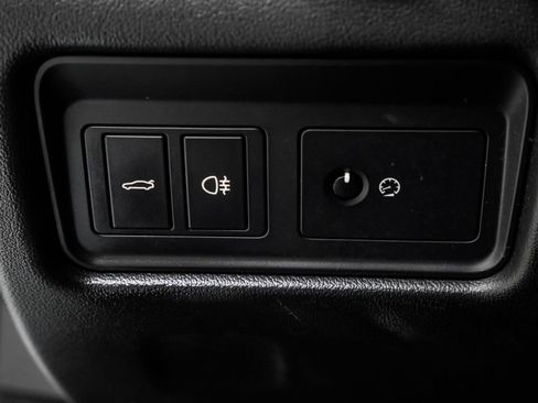 Used 2018 Jaguar F-TYPE R-Dynamic RWD image 40