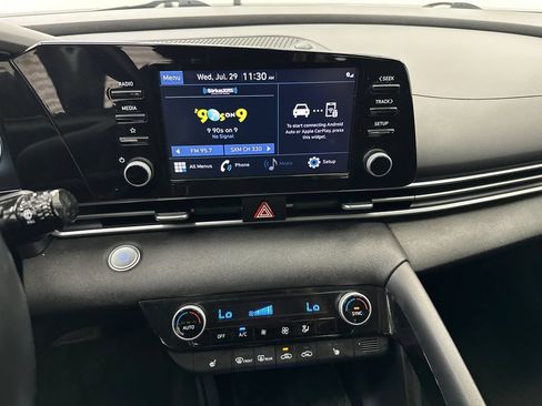 Used 2021 Hyundai Elantra SEL w/ Convenience Package FWD image 26