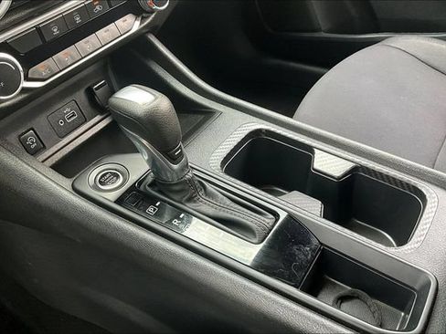 Used 2024 Nissan Sentra S FWD image 17