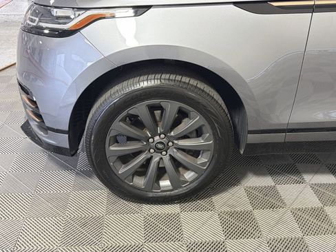 Used 2023 Land Rover Range Rover Velar R-Dynamic S image 12