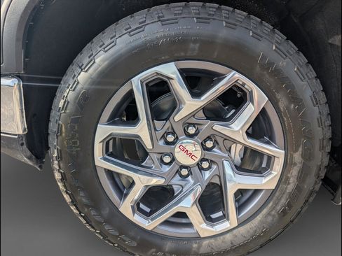 New 2026 GMC Sierra 1500 SLE w/ Preferred Package AWD/4WD image 21