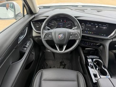 Used 2023 Buick Envision Essence FWD image 9