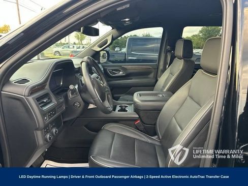 Used 2023 Chevrolet Tahoe Premier AWD/4WD image 8
