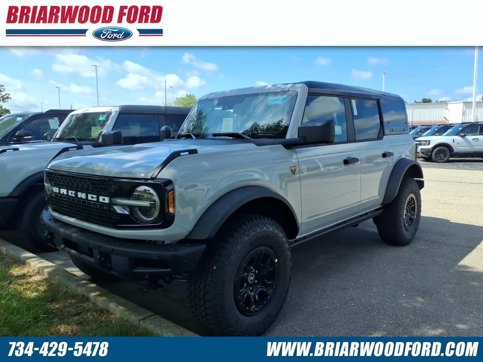 New 2026 Ford Bronco Badlands w/ Wildtrak Package AWD/4WD image 1