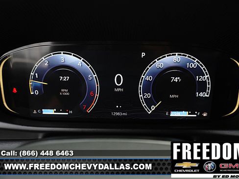 Used 2025 Jeep Wagoneer L Series II AWD/4WD image 15