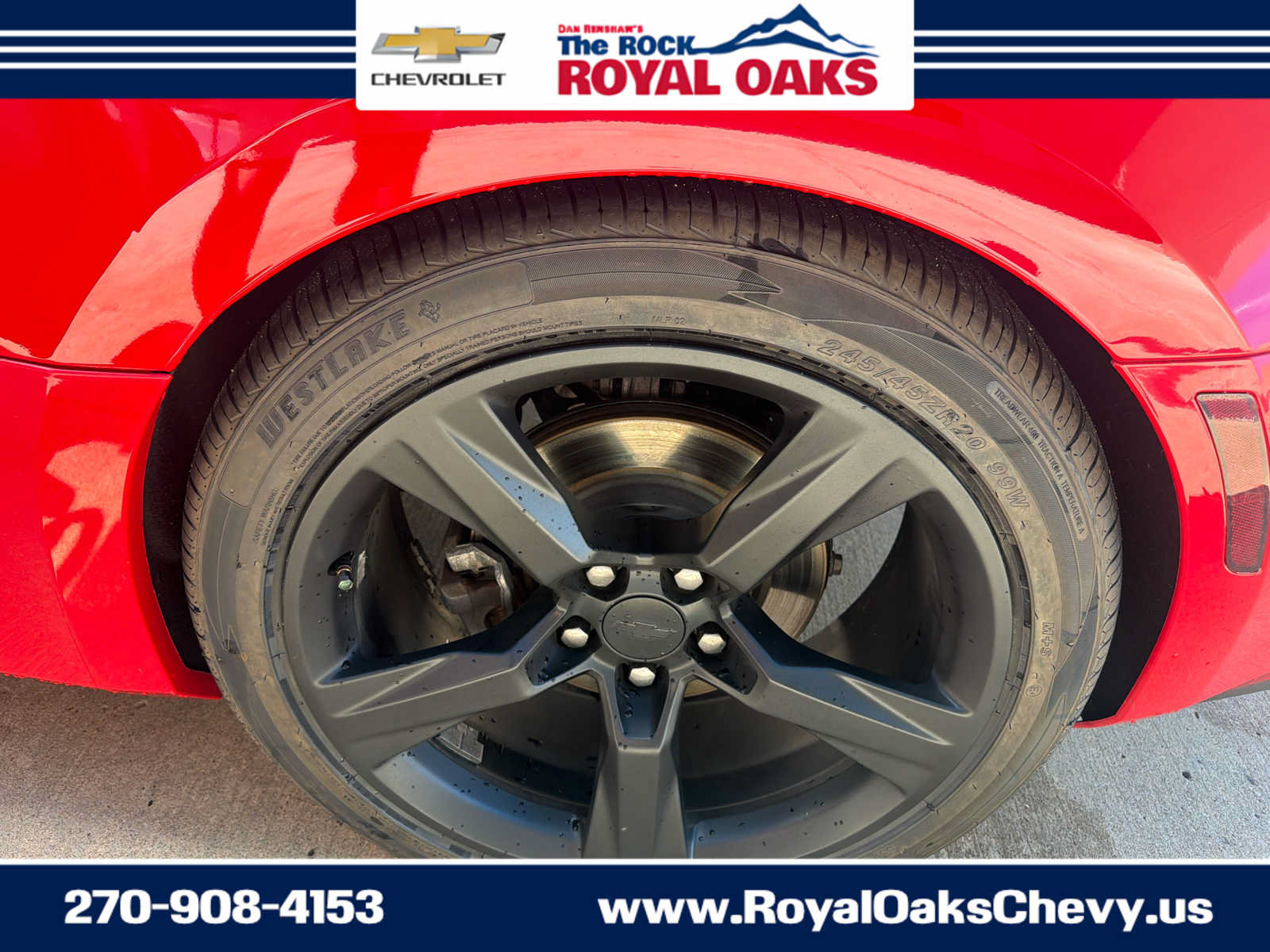 Used 2018 Chevrolet Camaro LT RWD image 10