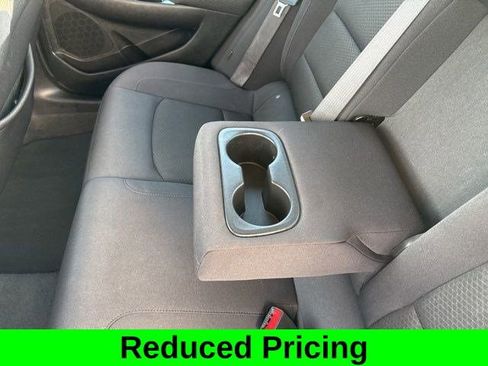 Used 2024 Chevrolet Malibu LT image 34