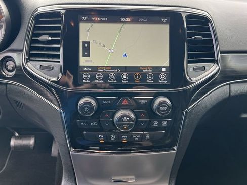 Used 2021 Jeep Grand Cherokee Limited AWD/4WD image 29