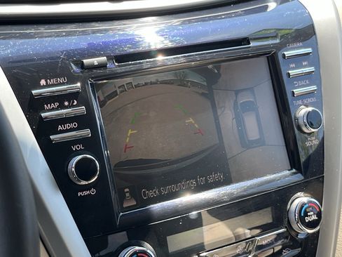 Used 2020 Nissan Murano Platinum w/ Cargo Package AWD/4WD image 32