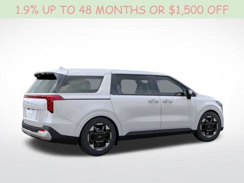 New 2026 Kia Carnival EX FWD image 7