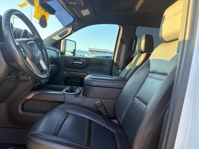 Used 2020 GMC Sierra 2500 Denali w/ Technology Package AWD/4WD image 9