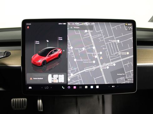 Used 2023 Tesla Model 3 Performance image 6