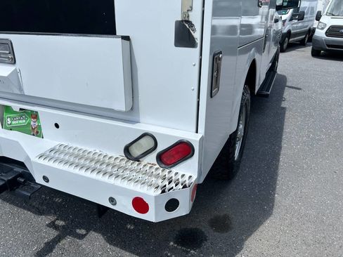 Used 2017 RAM 2500 Tradesman w/ Power & Remote Entry Group RWD image 39