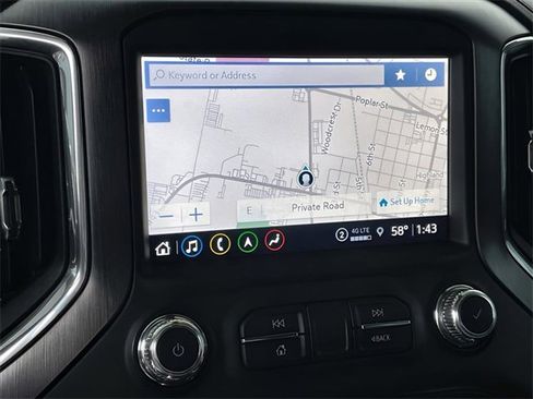 Used 2022 GMC Sierra 1500 AT4 w/ AT4 Premium Package image 15